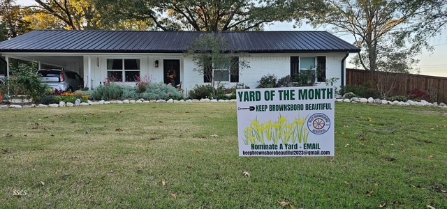 Image of Yard of the Month Winner